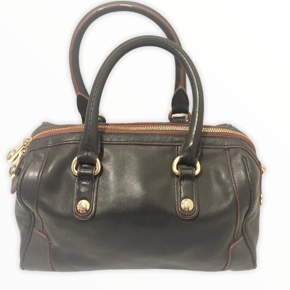 Henri bendel black rare barrel bag doctor satchel